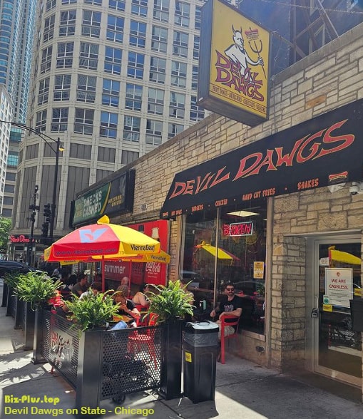 Devil Dawgs on State -Chicago